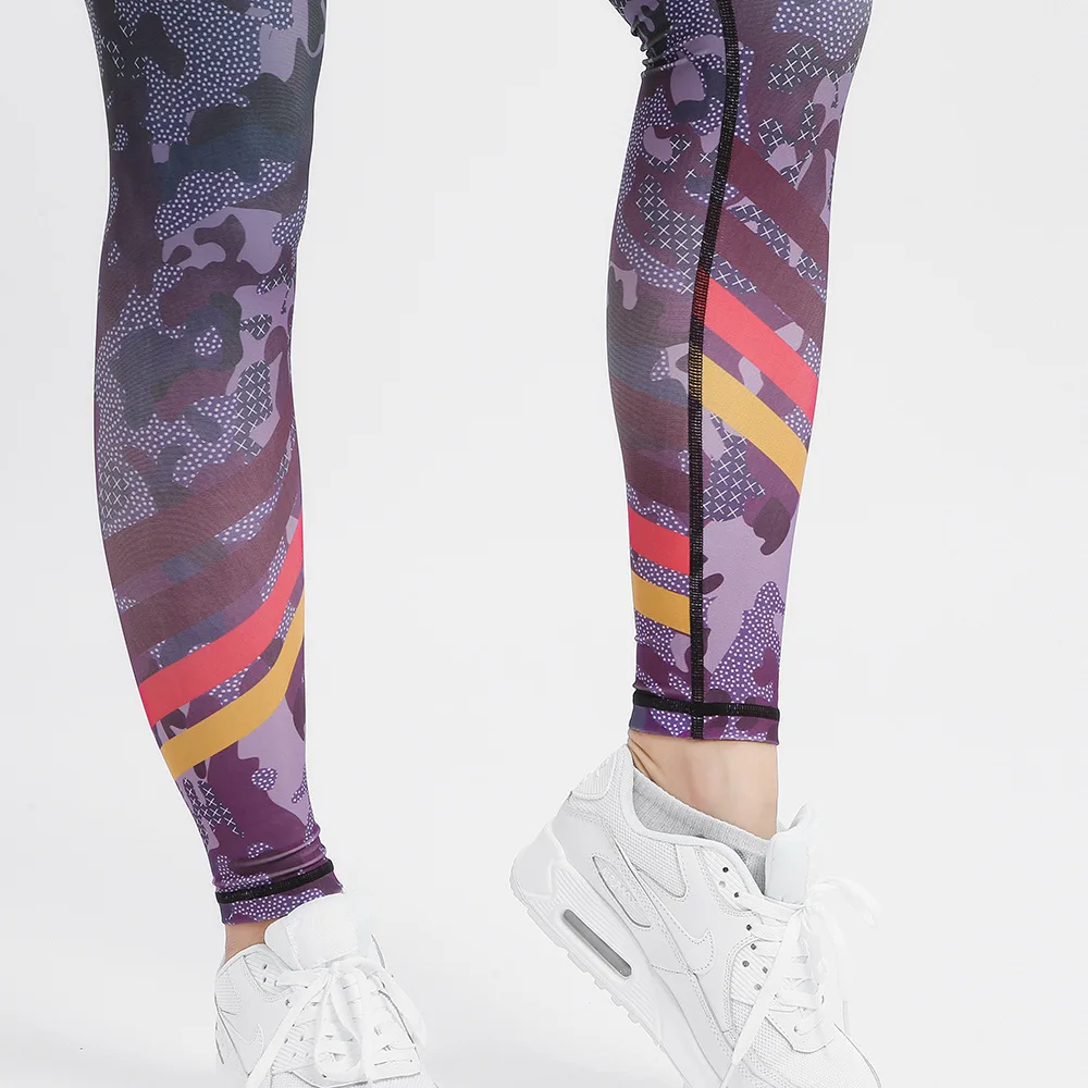 Штаны для йоги с высокой талией камуфляжным принтом леггинсы вырезом лодочкой