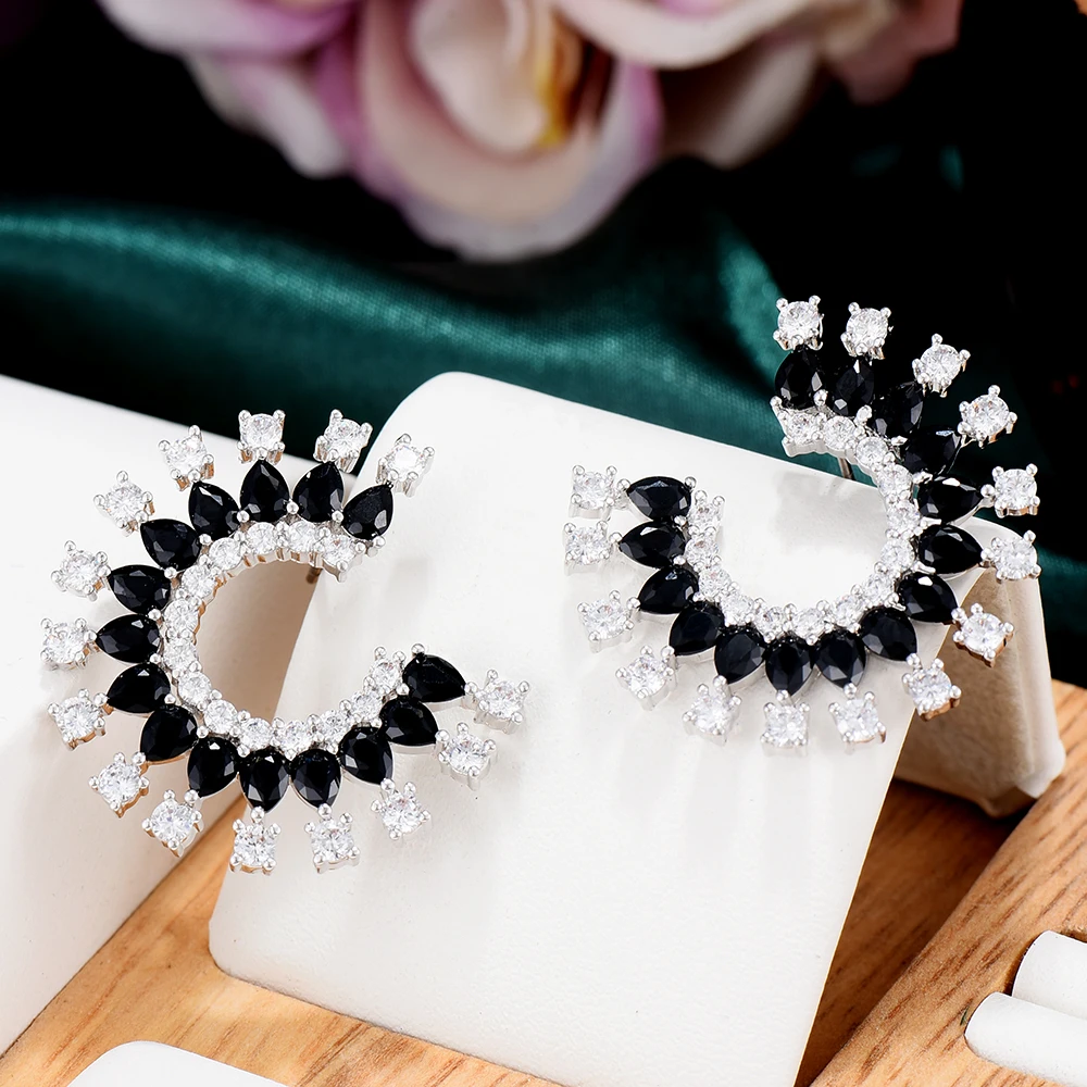 

SORAMOORE 2021High Quality New Design Trendy Luxury Fashion Round Earrings Charm Gorgeous Fashion Bridal Wedding Jewelry