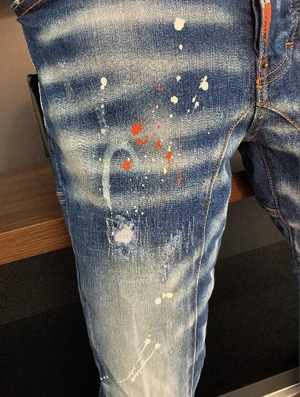 2020 New Designer DSQUARED2 Denim Jeans Holes Trousers Pants Biker Jeans HOMME Ripped Jeans COOLGUY D2 Jeans  Men Pants A371