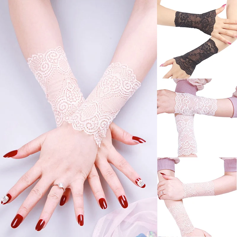 

18Cm Women Floral Lace Gloves Half Finger Short Glove Summer Sunscreen Thin Hollow GlovesFigerless Uv-Proof Driving Glove