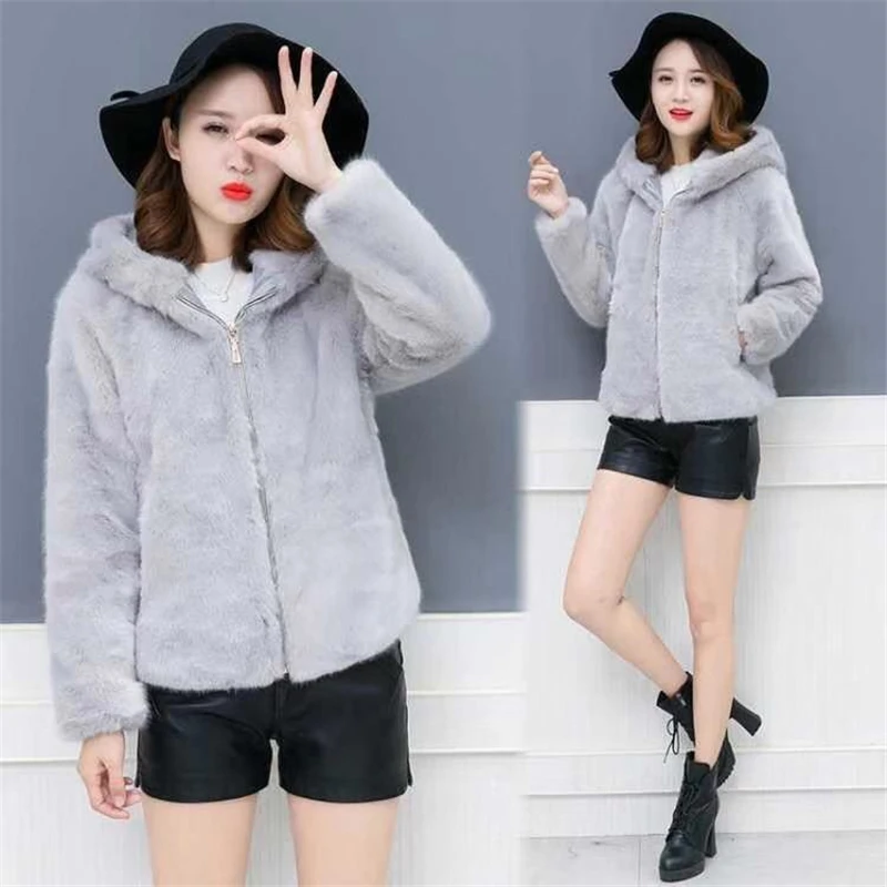 Women's Fur Coats in Winter Fake Fur Jackets Casual Loose Female Hoodies Coats New Fashion Outerwear For Ladies Coats  N222