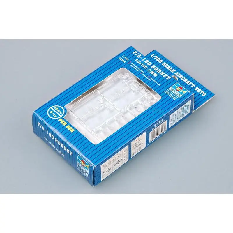 Trumpeter 03427 1/700 F/A-18D HORNET - Scale Model Kit
