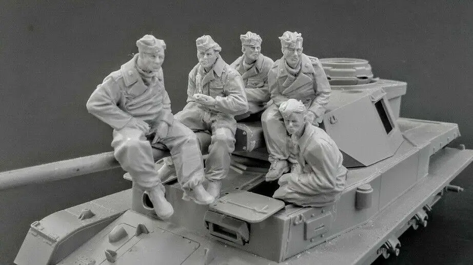 В разобранном виде 1/35 древние команды Panzer(5 фигурок)(без бака) смола фигура Неокрашенная модель комплект