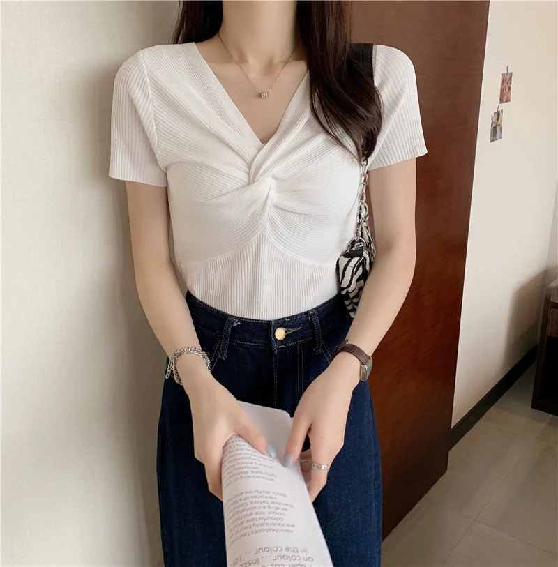 

Shirts Women New Hot Sale Student T-shirt Womens Fashion Harajuku Striped White