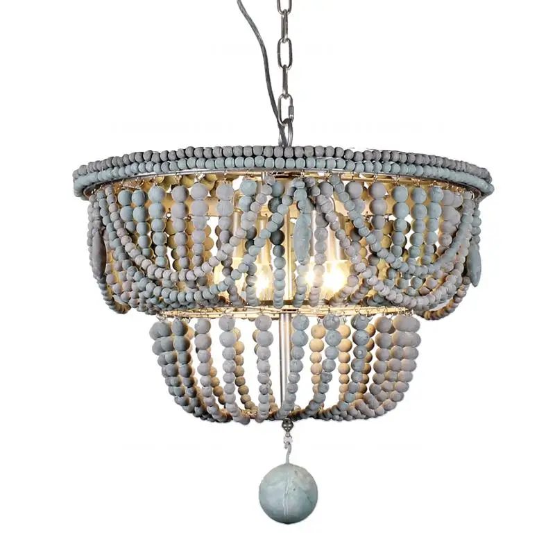 Люстра с деревянными бусинами в винтажном