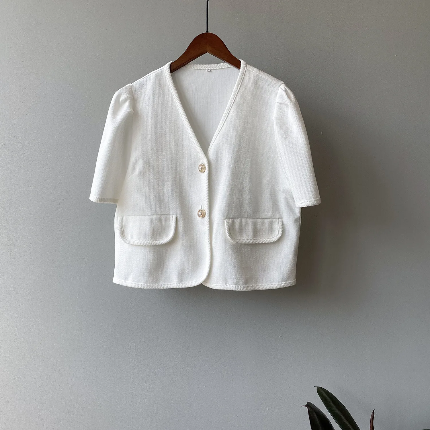 

Women's Summer Short-sleeve Outwear Female V-neck Single-breasted Korean Style Short Jacket 8Z