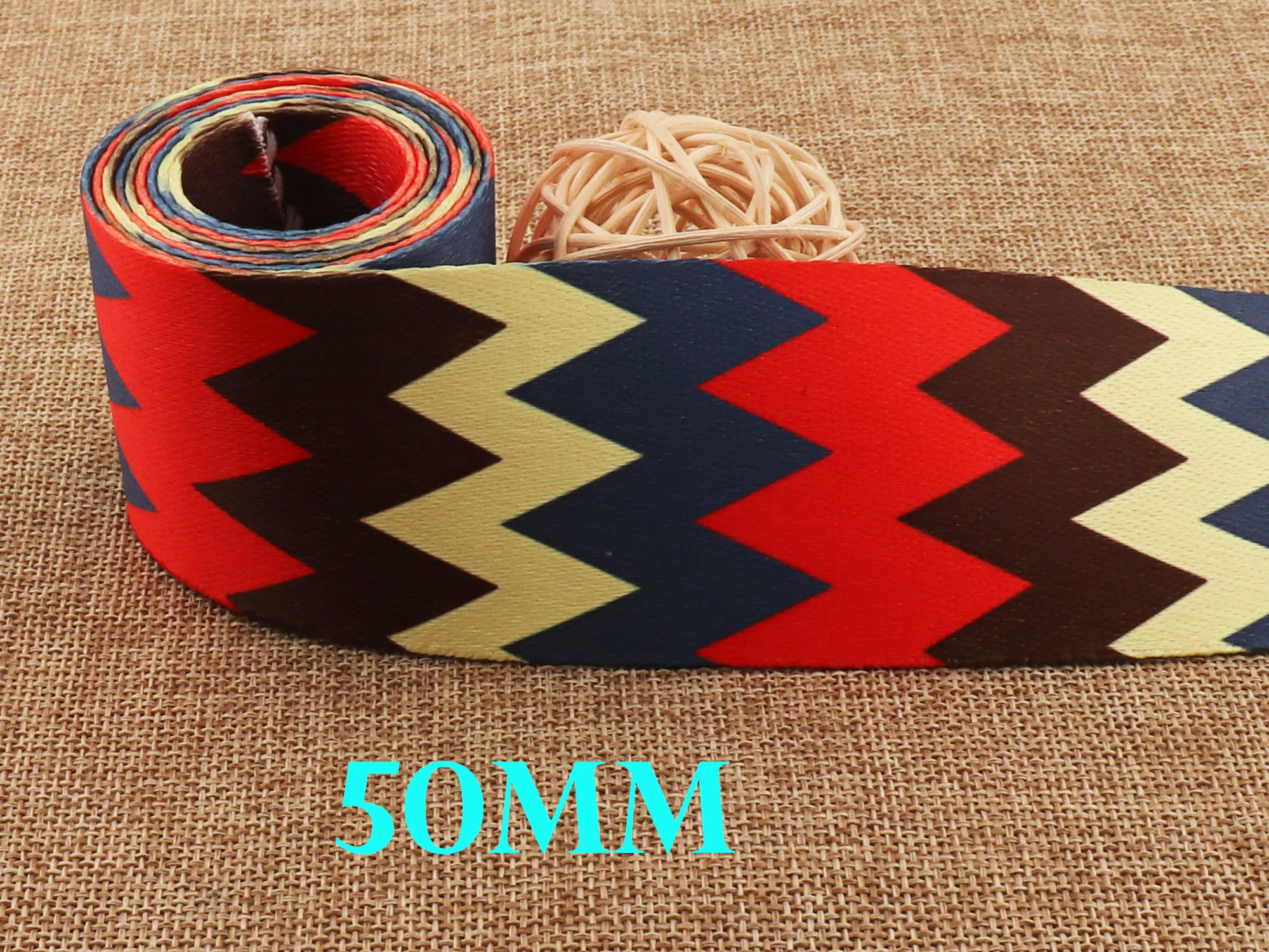 Мягкая лямка 2 дюйма (50 мм) цветная Этническая с геометрическим узором для сумочки