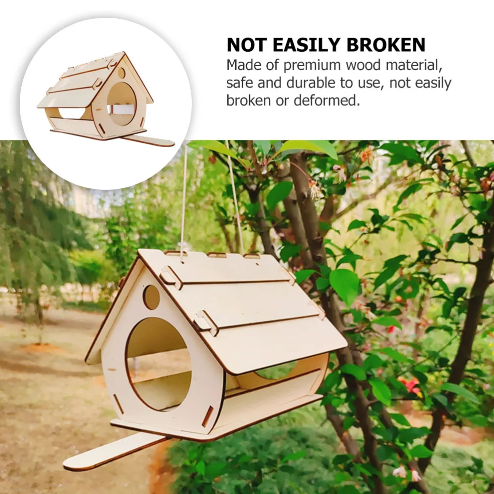 

1pc Outdoor Hanging Parrots Bird Feeder Wooden Garden Yard Decoration (Khaki)