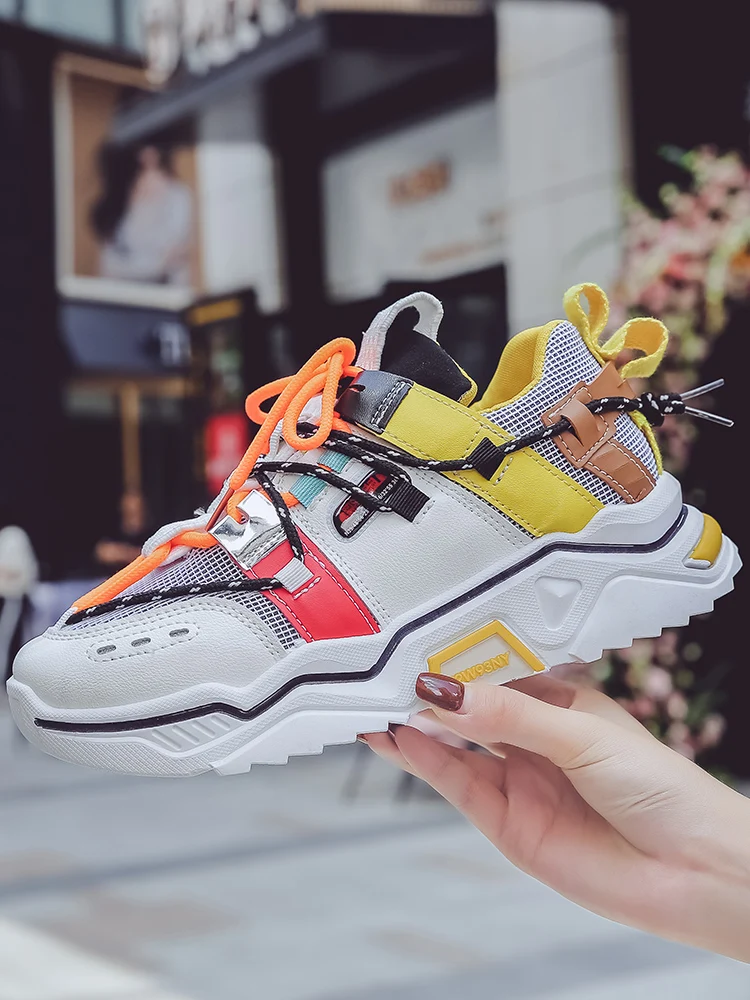 Женские массивные кроссовки на платформе высотой 5 см Вулканизированная подошва