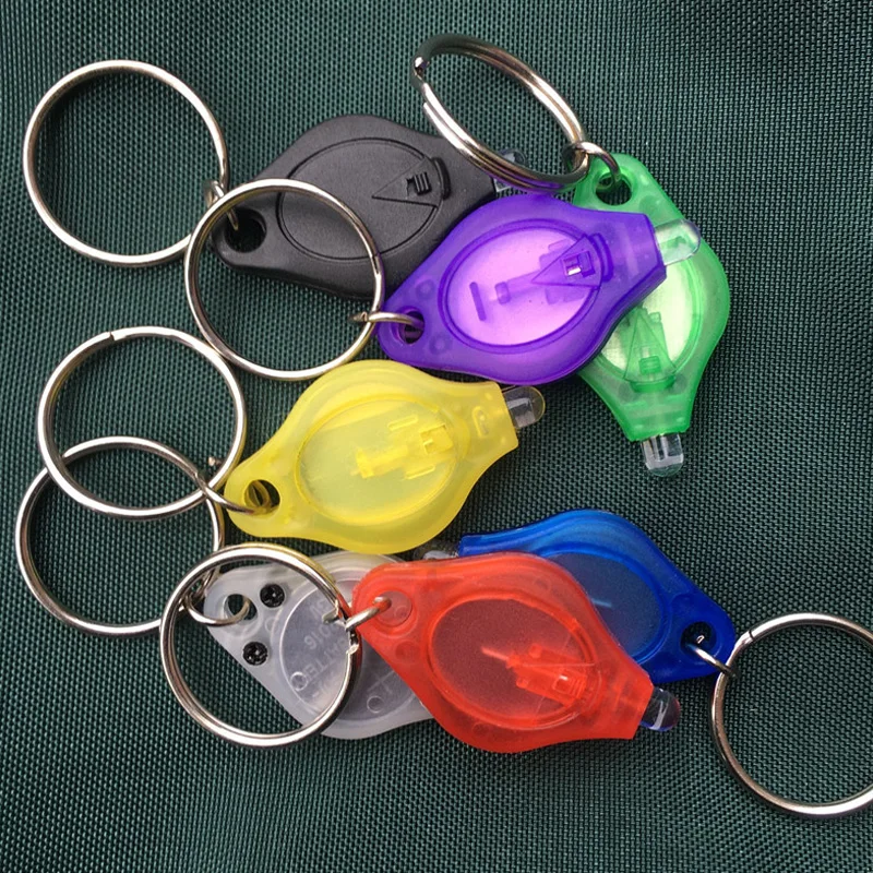 Мини светодиодный портативный светильник 5 шт. брелок вспышка фонарь случайный