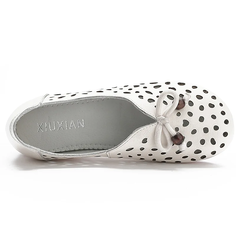 2022 High Quality Soft Genuine Leather Hollow Hole Hole Shoes Woman Casual Sandals Slippers Soft Sole Flat Sandals Trendy Shoes