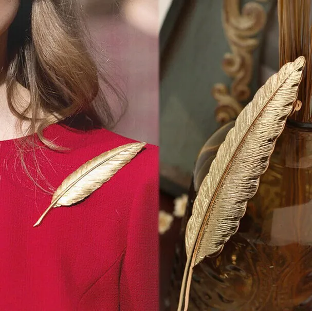 JUCHAO Golden Feather Leaf Brooch Men Women Clothing Accessories Halloween Anime Pins Jewelry