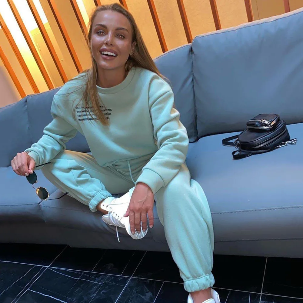 

Solid Casual Tracksuit Women Sports 2 Pieces Set Sweatshirts Pullover Hoodies Suit 2020 Home Sweatpants Shorts Outfits