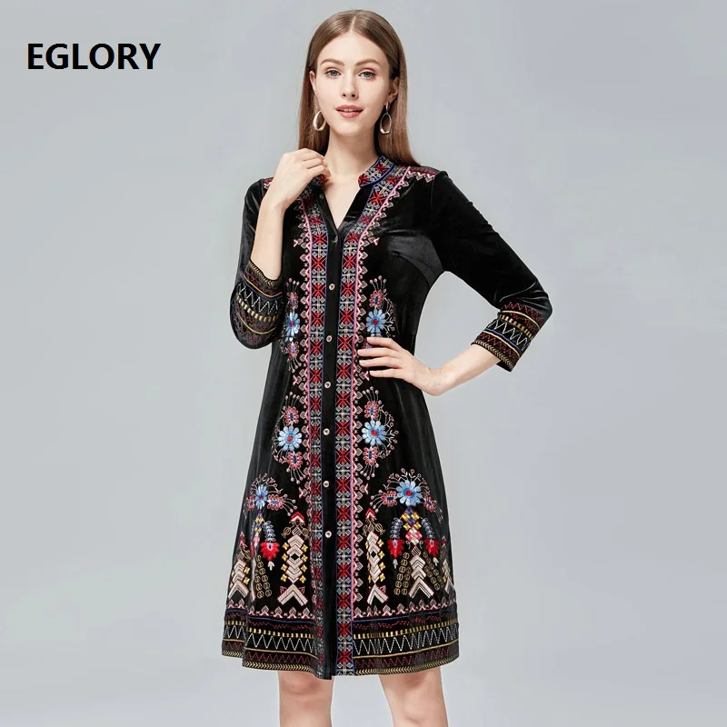 

Top Quality New 2019 Autumn Winter Dress Plus Size Women Exquisite Embroidery Tunic Buttons Midi Party Vintage Dress Female 4XL