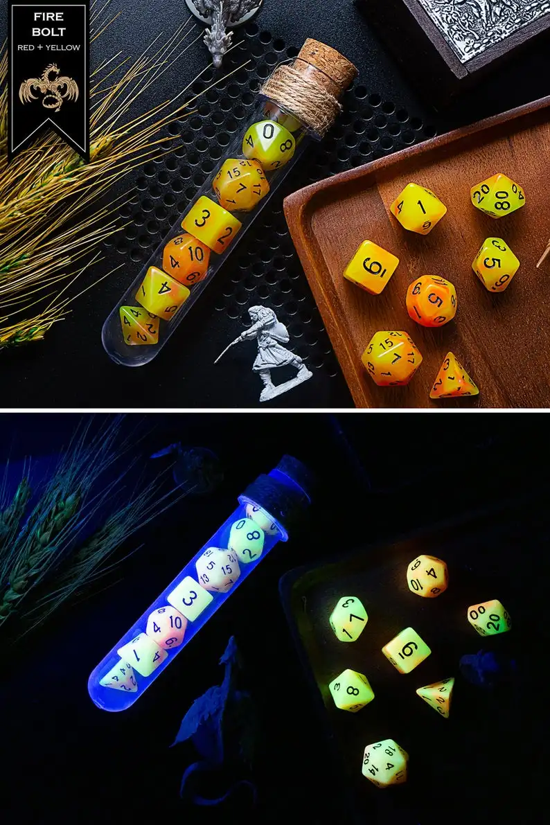 

Fantasy Potion Bottle Dice Luminous DND Dice COC Running Group Plastic Resin Dice Horoscope Dice- Disarming Curse
