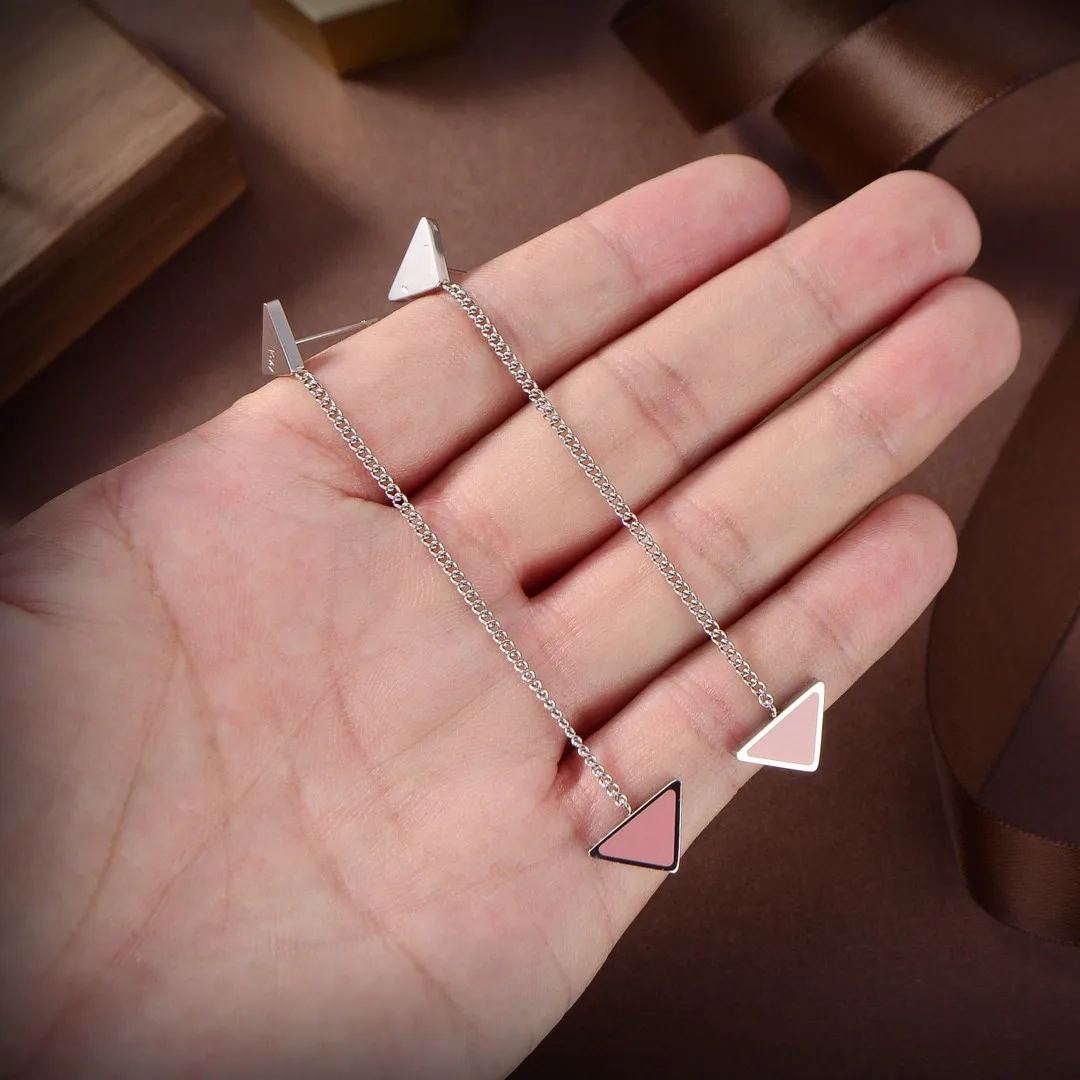 

YunLi 2021 Fashion Earrings Designer Brand Triangle Ladies Jewelry 925 Silver Needle Luxury Gift Sodi Alphabet Match
