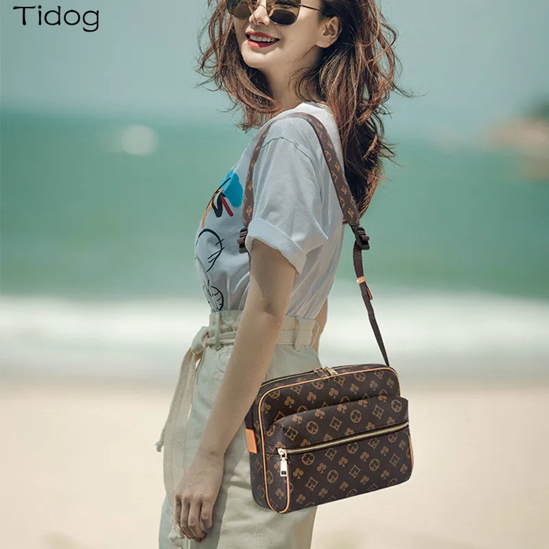 

Tidog Fashion Casual Bag British travel Retro Shoulder Bag