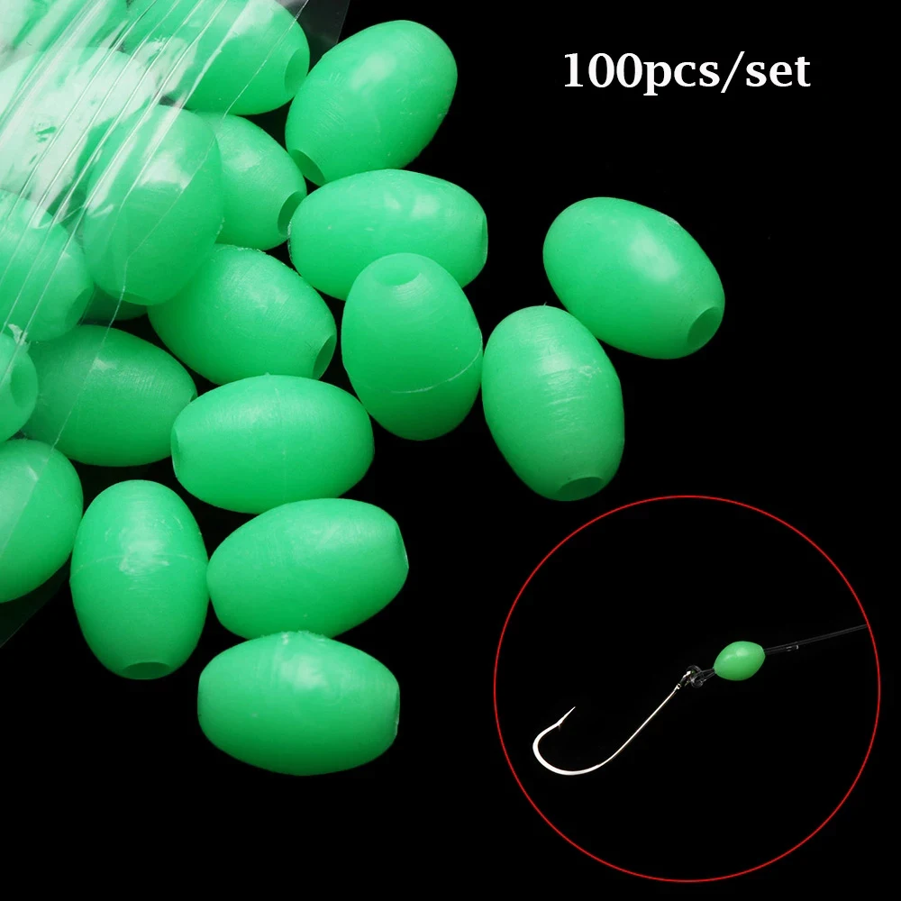 

100Pcs Oval Plastic Green Luminous Fishing Floats Beads Glowing Sink Balls Treble Hook Fishing Rigs Lure Fishing Accessories