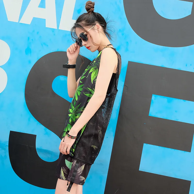 Шорты женские с принтом кленовых листьев свободные ботинки уличная одежда в