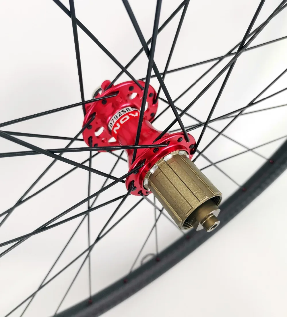 29er горные велосипеды Углеродные колеса 30 мм ширина 24 Глубина бескамерные MTB XC с 12