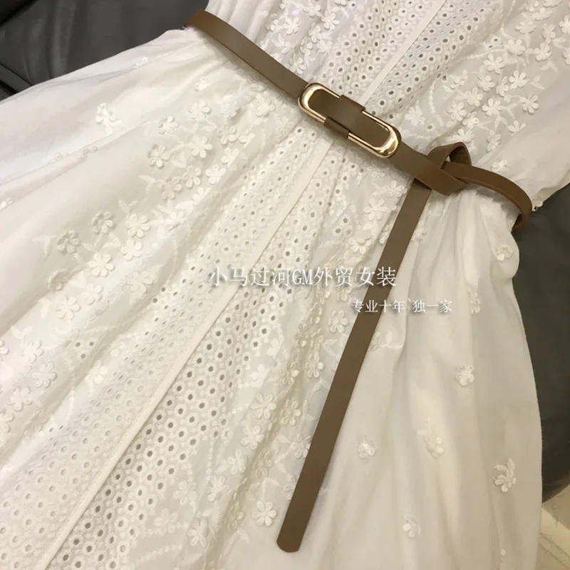 

2021 French Gentle Women Dresses Summer White Hollow Out Embroidery Elegant Lady Fashion Casual Lace Patchwork Female Dress