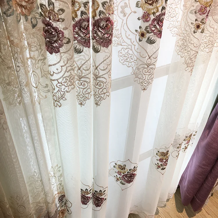 Шторы затемняющие с цветочной вышивкой классические занавески для спальни в