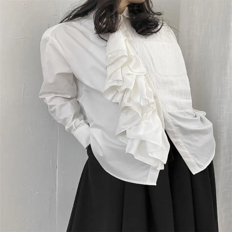 

Men's Long Sleeved Shirt Spring And Summer New Leisure Fashion Niche Design Asymmetric Large Hem Loose Shirt Fashion