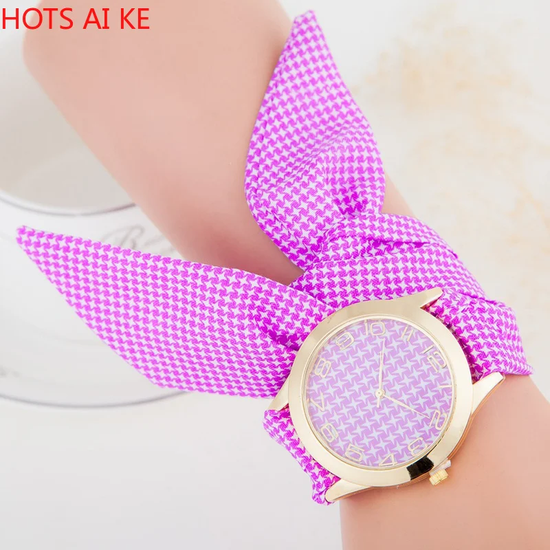 

Nieuwe Ontwerp Dames Doek Polshorloge Gold Fashion Vrouwen Jurk Horloges Hoge Kwaliteit Stof Horloge Zoete Meisjes Horloge