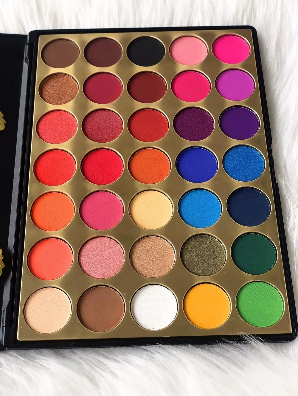 Индивидуальная торговая марка Beauty 35 цветов пигментированный мерцающий и матовый