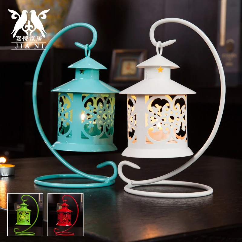 

House Iron Metal Candlestick Lantern European Style Creativity Candle Holder Candelabra Hollow Bougeoir Home Decoration EK50ZT