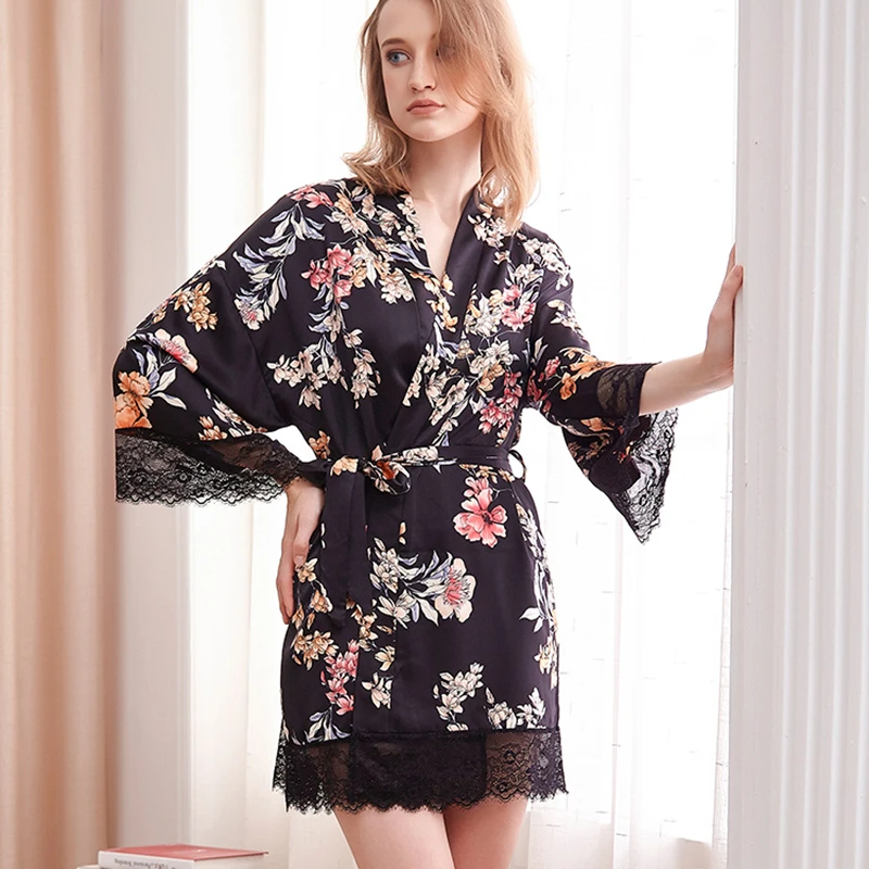 New High-End Style Dressing Gown Women Casual Home Pajamas Ladies Dressing Gown Kimono Printed Silk Soft Silky Bathrobe