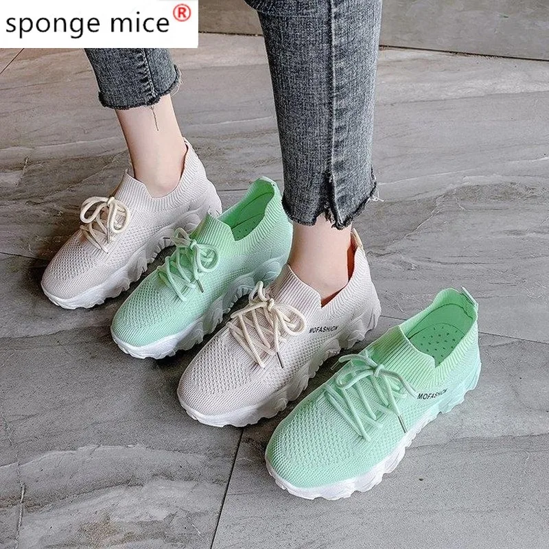 

2020 New Women Running Shoes White Green Cheap Sneakers Woman Cushioning Platform Breathable Wave Sports Walking Shoes Girls H20