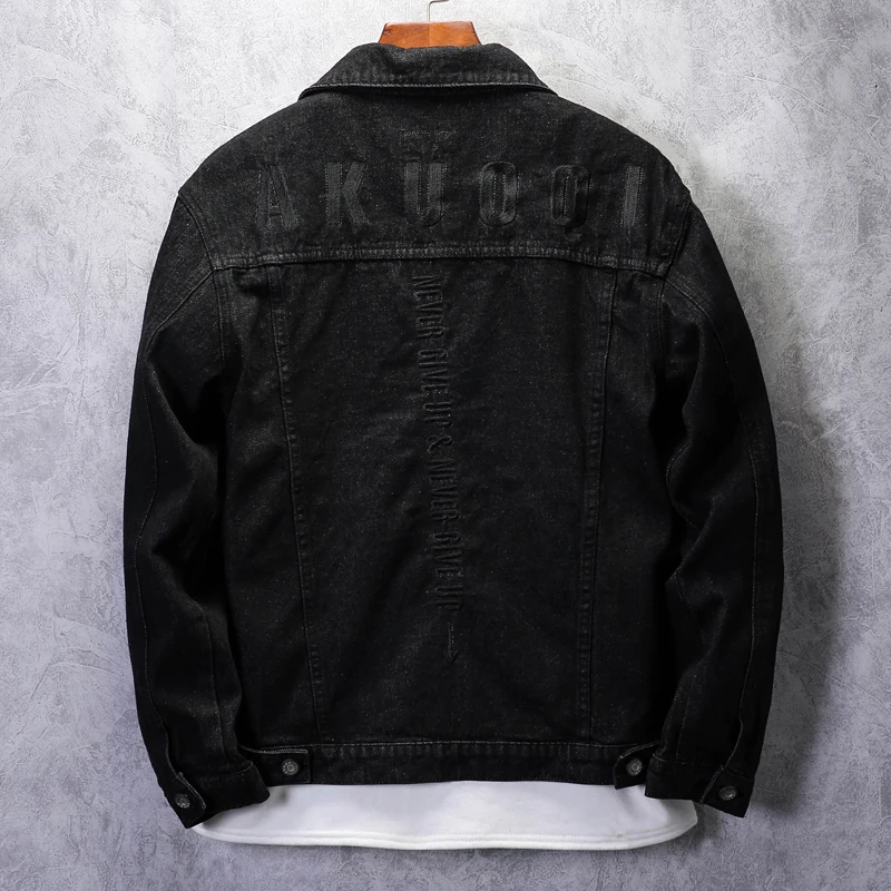 Мужская джинсовая куртка известного бренда однотонная черная Повседневная