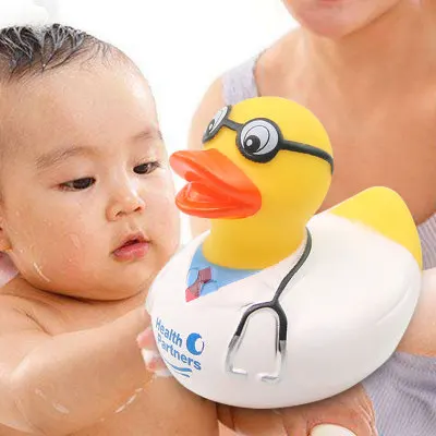 Новинка 2019 детские игрушки для ванной милый плавающий резиновый утенок в стиле