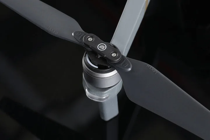 2/4/8 пар Mavic Pro оригинальные и новые пропеллеры Quick Release складной 8330 Пропеллер для DJI Mavic Pro drone Ремонт Запчасти