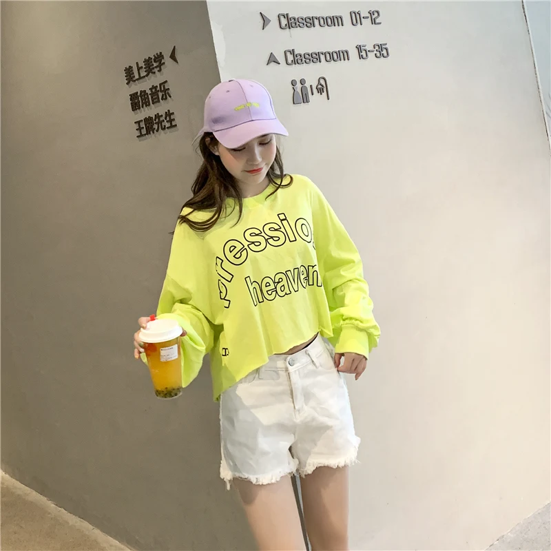 Женский короткий свитер с буквенным принтом длинный рукав летучая мышь тонкий