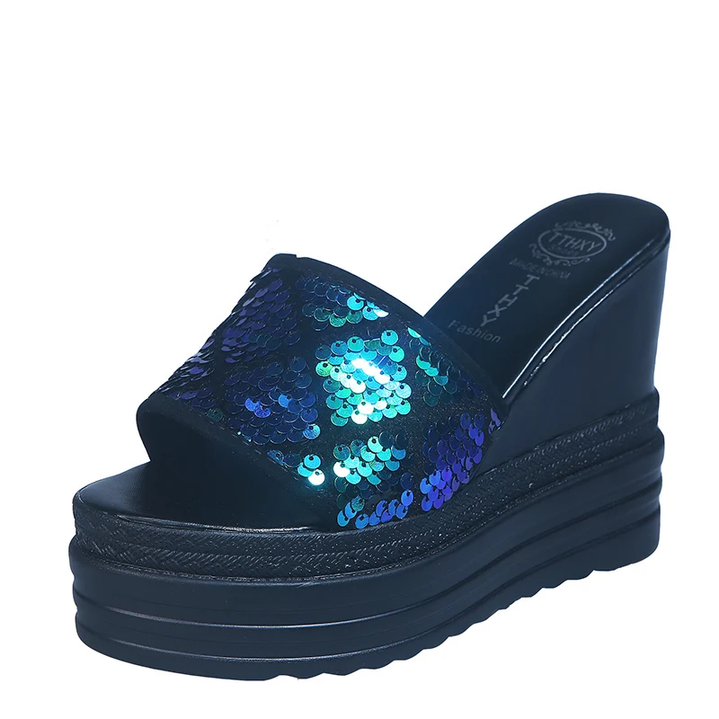 

Female Shoes Slippers Heels On A Wedge Slides Platform Fashion 2021 High Luxury Cotton Fabric PU Bling Super House Slippers Plat