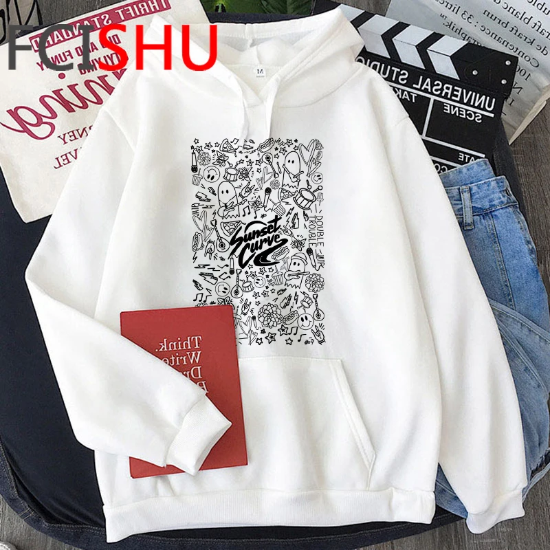 

Женский свитшот с принтом «Жюли и призраки»