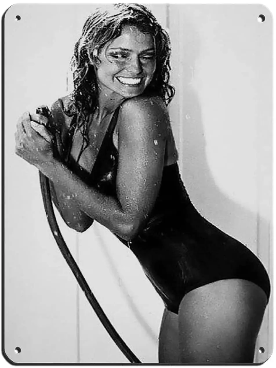 

American Actress Farrah Fawcett Classic Poster 01 Retro Poster Metal Tin Sign Chic Art Retro Iron Painting Bar People Cave Cafe