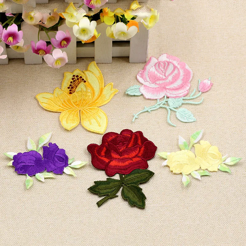 1 шт. Роза цветок вышитые железные нашивки для аппликация на одежду вышивка