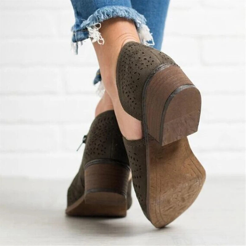 Женская обувь с резным узором Сезон весна-осень Туфли-лодочки на низком