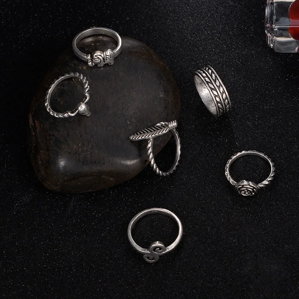 

6Pcs/Set Vintage Ring Set Gothic Leaf Cow Personality Ring Set Mens Rings For Women Jewelry WholeSale Unisex Boho Party Luxury