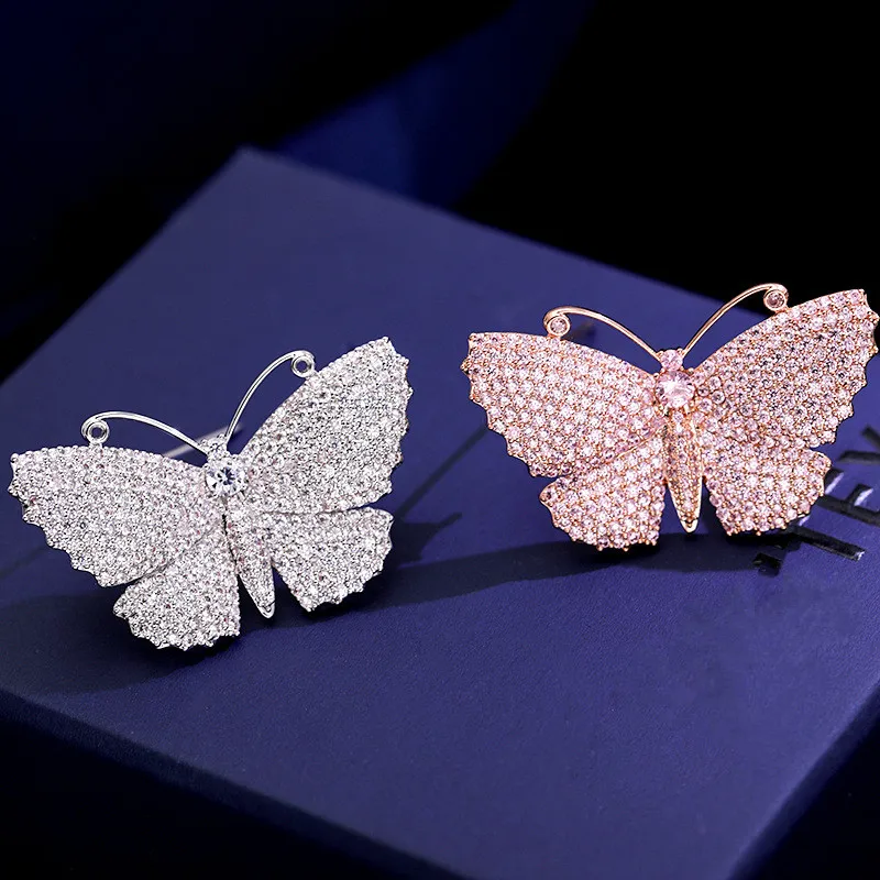 

Individuality Zirconia Butterfly Brooches Pins For Women Pink Crystal Insect Bouttoniere Jewelry Luxury Suit Pin Accessories