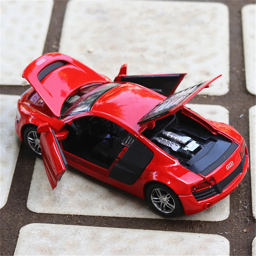 

1/32 Audi R8 Car Model Diecasts Alloy Pull Back Children's Toy Boy Racing Speed Race Birthday Gift Decoration Collection Toys