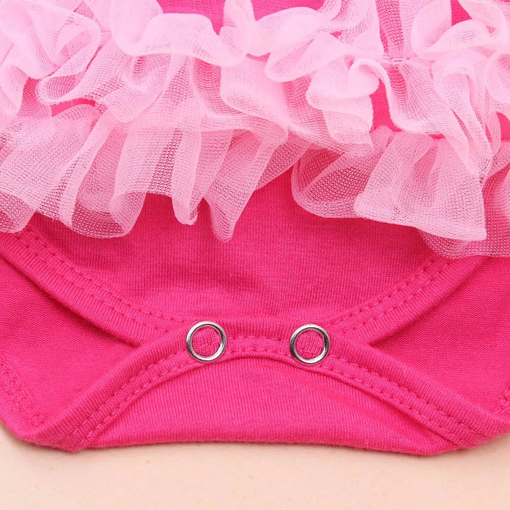 Комплект одежды из 4 предметов с короткими рукавами и рисунком кролика