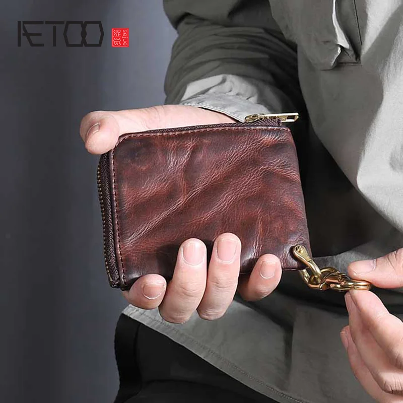 

AETOO Handmade leather zero wallet, vintage pleated men's short wallet, zippered small coin bag
