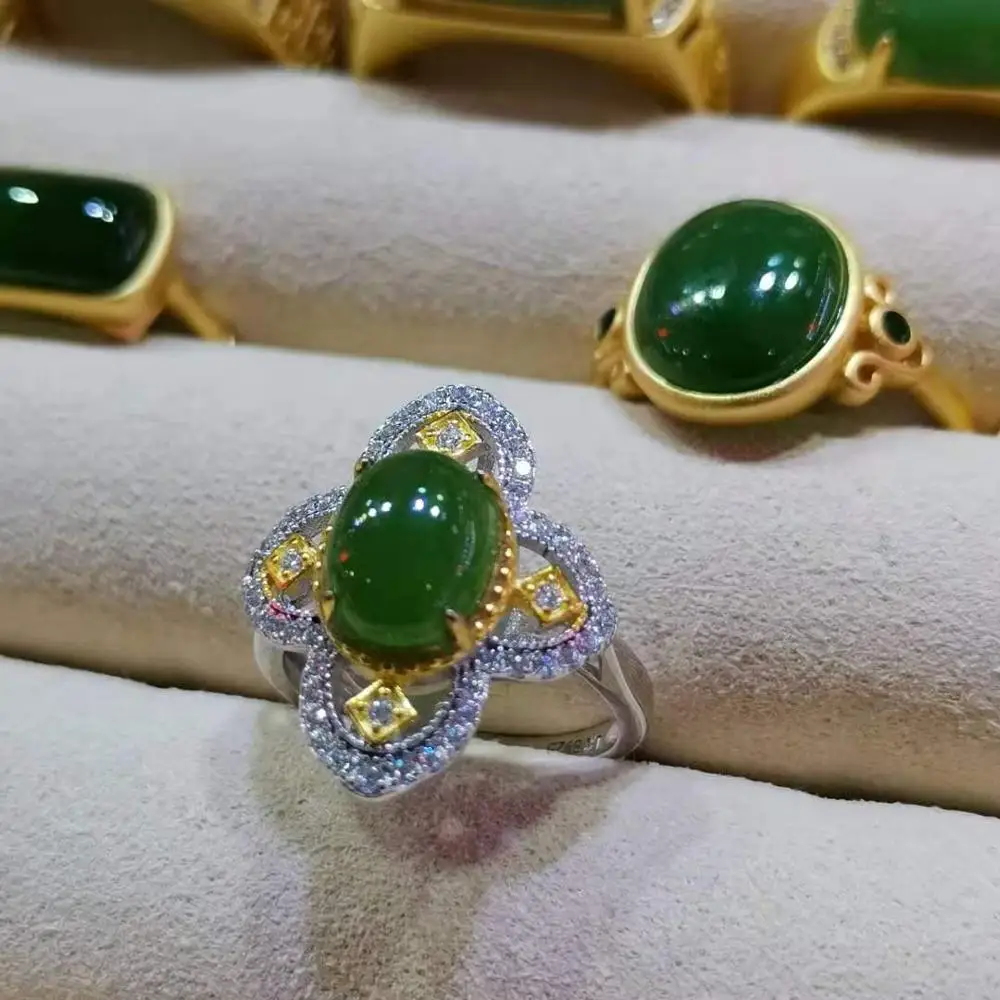 

The truly natural and most precious variety of jasper gemstone ring inlaid with diamonds, shining, charming and fashionable.