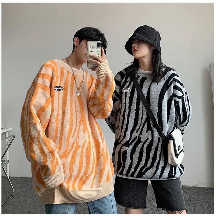 

Zebra striped sweater men's Korean wind trend loose Hong Kong wind super fire lazy wind hip-hop round neck pullover sweater tide