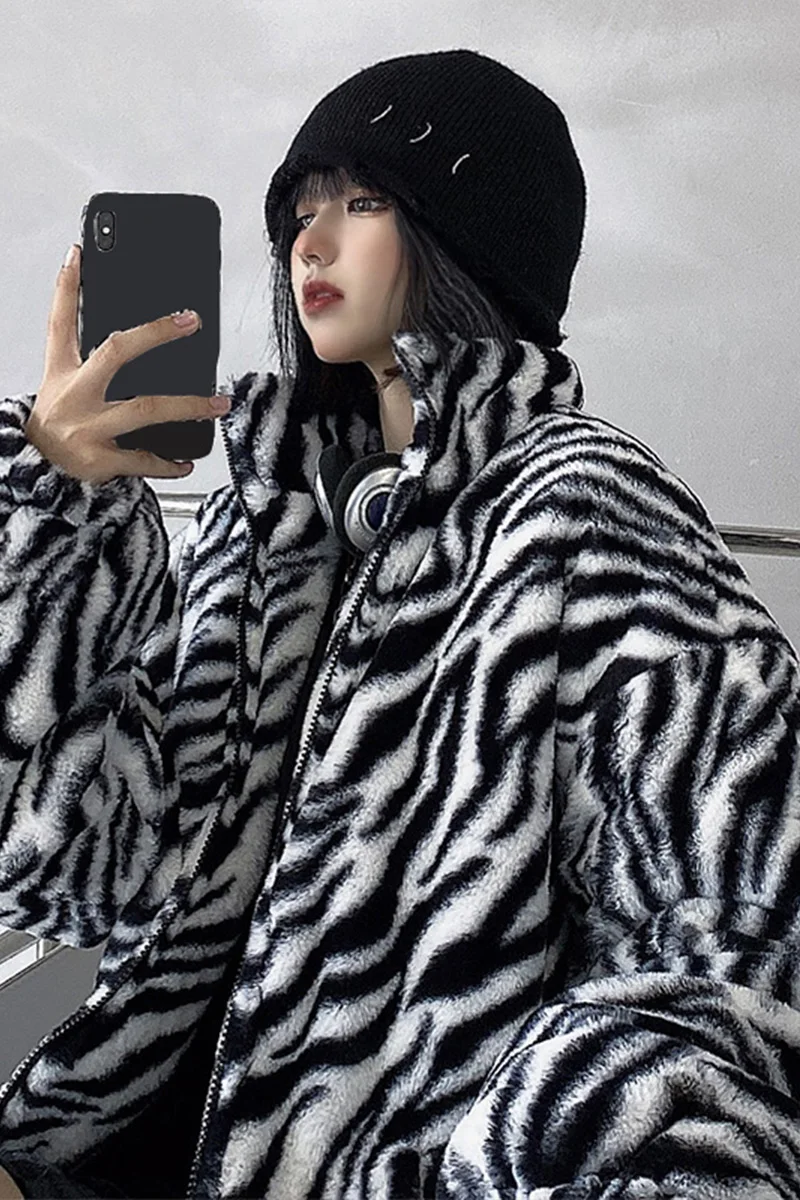 

HIGH QUALITY Winter Notched Collar Hairy Shaggy Tuscan Cat Leopard Fur Jacket Long Sleeve Furry Fur Women Jacket Short Outerwear