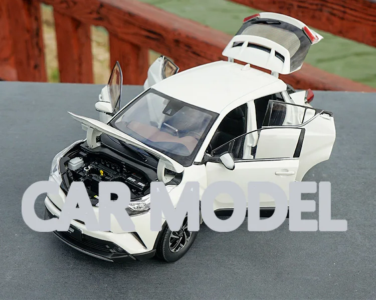 1:18 сплав игрушечных автомобилей fengtian IZOA модель автомобиля SUV детских игрушечных автомобилей авторизованный игрушки для детей